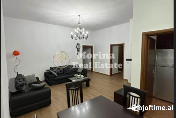 Shtepi ne shitje Apartament ne Tirane, 2+1, Mobilimi E mobiluar, Pagesa 165,000  Euro.