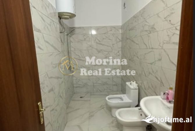 Shtepi ne shitje Apartament ne Tirane, 2+1, Mobilimi E mobiluar, Pagesa 165,000  Euro.