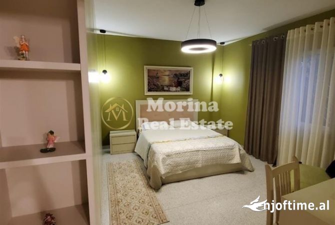Shtepi me qera 2+1 ne Tirane - 800 Euro