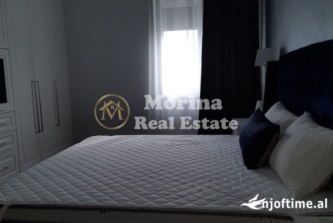Shtepi me qera 2+1 ne Tirane - 800 Euro