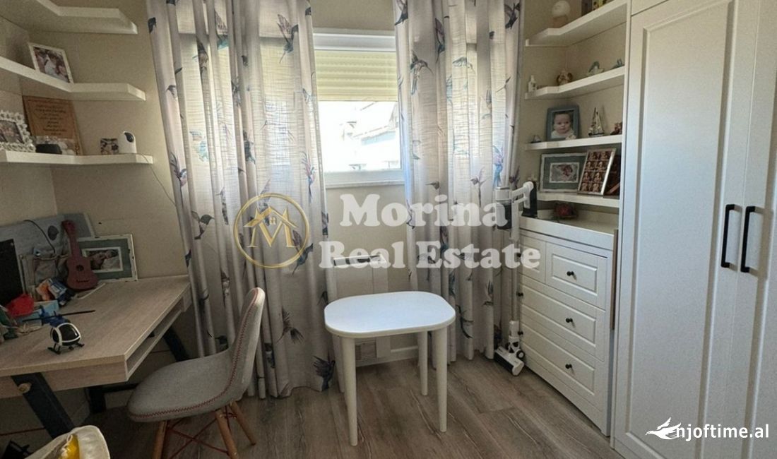 Shtepi ne shitje Apartament ne Tirane, 2+1, Mobilimi E mobiluar, Pagesa 206,000  Euro.