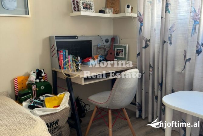Shtepi ne shitje Apartament ne Tirane, 2+1, Mobilimi E mobiluar, Pagesa 206,000  Euro.