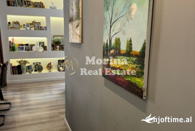 Shtepi ne shitje Apartament ne Tirane, 2+1, Mobilimi E mobiluar, Pagesa 206,000  Euro.