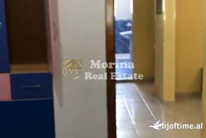 Shtepi ne shitje Apartament ne Tirane, 2+1, Mobilimi E mobiluar, Pagesa 127,000  Euro.