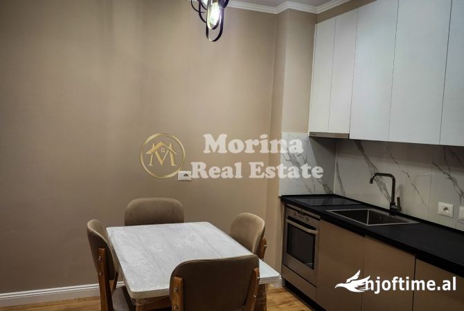 Shtepi me qera 2+1 ne Tirane - 650 Euro