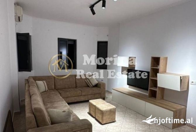 Shtepi me qera 2+1 ne Tirane - 400 Euro