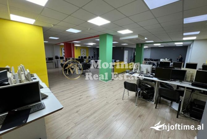 Ambient biznesi me qera 3+1 ne Tirane - 7,000 Euro