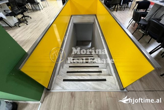 Qera; Ambjent biznesi, Rruga e Dibres, 7000 euro/muaj