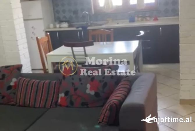 Shtepi me qera 2+1 ne Tirane - 400 Euro