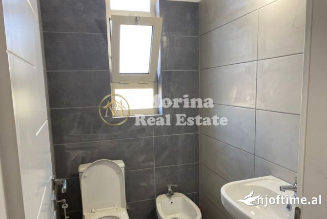 Shtepi ne shitje Apartament ne Tirane, 2+1, Mobilimi E mobiluar, Pagesa 110,000  Euro.
