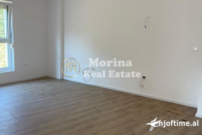 Shtepi ne shitje 2+1 ne Tirane - 105,000 Euro