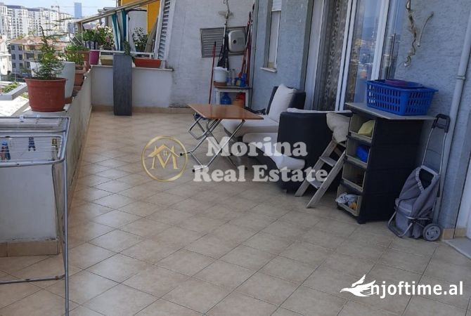 Shtepi ne shitje Apartament ne Tirane, 2+1, Mobilimi E mobiluar, Pagesa 145,000  Euro.