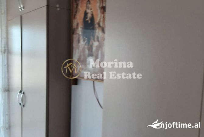 Shtepi ne shitje Apartament ne Tirane, 2+1, Mobilimi E mobiluar, Pagesa 145,000  Euro.