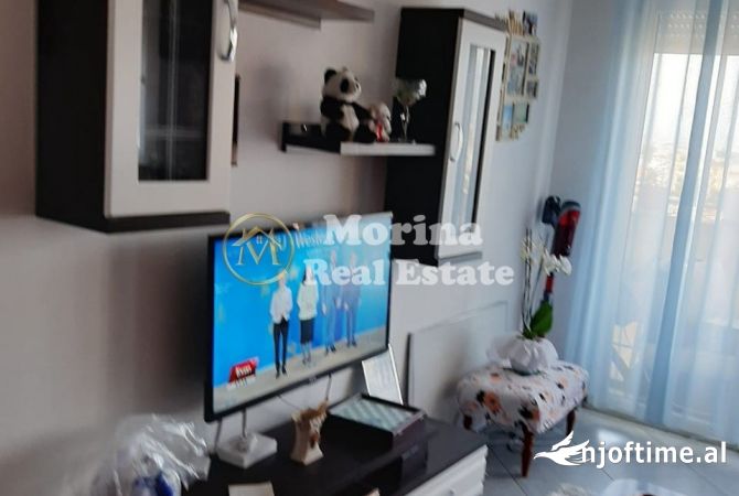 Shtepi ne shitje Apartament ne Tirane, 2+1, Mobilimi E mobiluar, Pagesa 145,000  Euro.