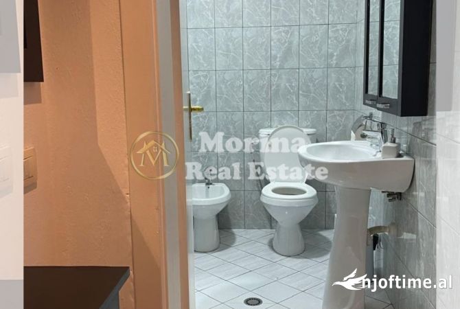 Shtepi ne shitje Apartament ne Tirane, 1+1, Mobilimi E mobiluar, Pagesa 130,000  Euro.