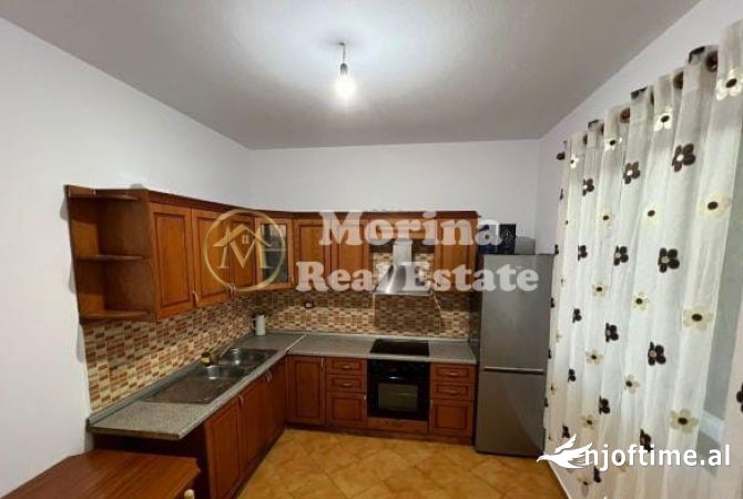 Shtepi me qera 2+1 ne Tirane - 450 Euro