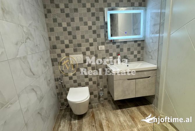 Shtepi ne shitje Apartament ne Tirane, 2+1, Mobilimi Bosh, pa mobiluar, Pagesa 170,000  Euro.