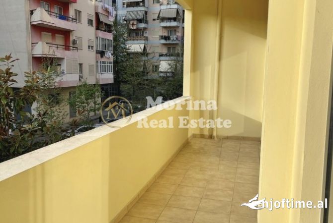 Shtepi ne shitje Apartament ne Tirane, 2+1, Mobilimi E mobiluar, Pagesa 135,000  Euro.