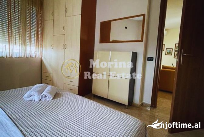 Shtepi me qera Apartament ne Tirane, 2+1, Mobilimi E mobiluar, Pagesa 600  Euro.