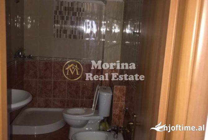 Shtepi me qera 2+1 ne Tirane - 550 Euro