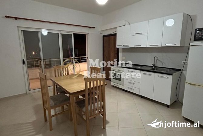 Shtepi me qera 2+1 ne Tirane - 400 Euro