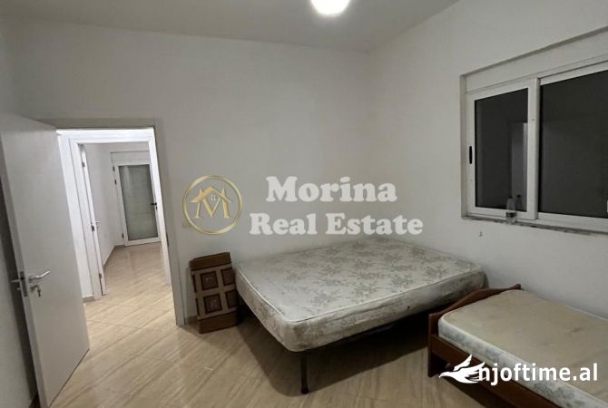 Shtepi me qera 2+1 ne Tirane - 400 Euro