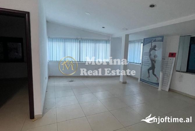 Ambient biznesi me qera 3+1 ne Tirane - 1,500 Euro