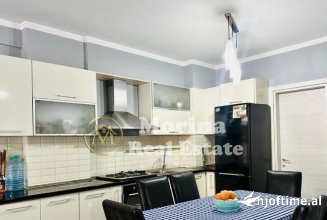 Shtepi me qera 2+1 ne Tirane - 500 Euro