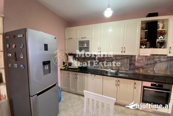 Shtepi me qera 2+1 ne Tirane - 600 Euro