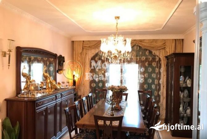 Shtepi ne shitje 4+1 ne Tirane - 800,000 Euro
