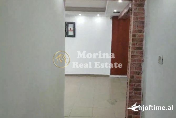 Ambjent biznesi tek blloku “Vasil Shanto”, 520 euro/muaj