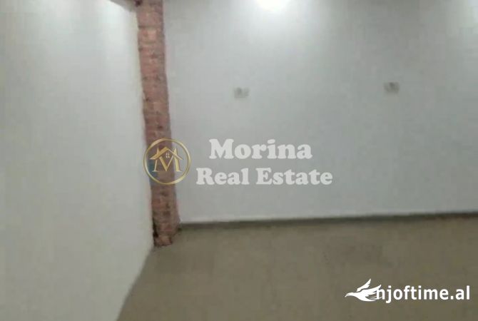 Ambjent biznesi tek blloku “Vasil Shanto”, 520 euro/muaj