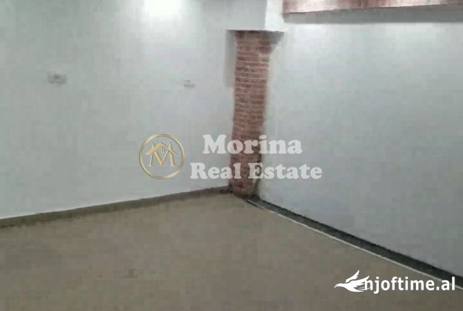 Ambjent biznesi tek blloku “Vasil Shanto”, 520 euro/muaj