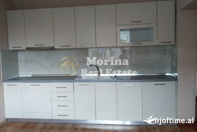 Ambient biznesi me qera 1+1 ne Tirane - 450 Euro