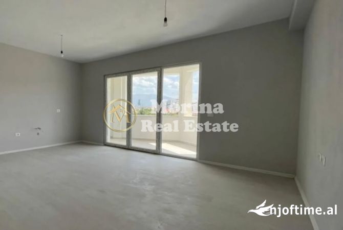 Apartment for rent in Tirana 2+1, Emty