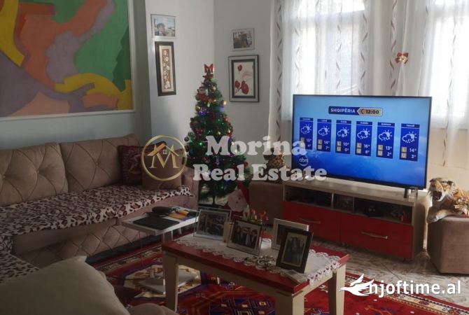 Shtepi me qera 2+1 ne Tirane - 1,500 Euro
