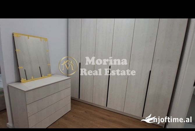 Shtepi ne shitje Apartament ne Tirane, 2+1, Mobilimi E mobiluar, Pagesa 135,000  Euro.