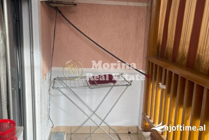 Shtepi me qera Apartament ne Tirane, 3+1, Mobilimi E mobiluar, Pagesa 450  Euro.