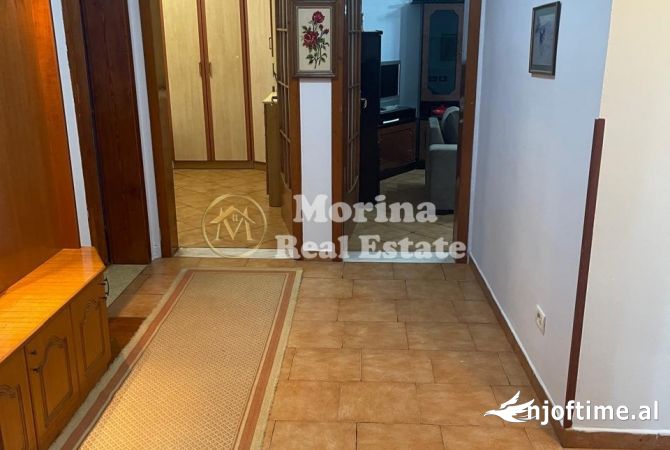 Shtepi me qera Apartament ne Tirane, 3+1, Mobilimi E mobiluar, Pagesa 450  Euro.