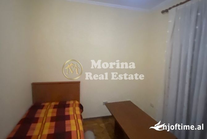 Shtepi ne shitje Apartament ne Tirane, 3+1, Mobilimi E mobiluar, Pagesa 140,000  Euro.