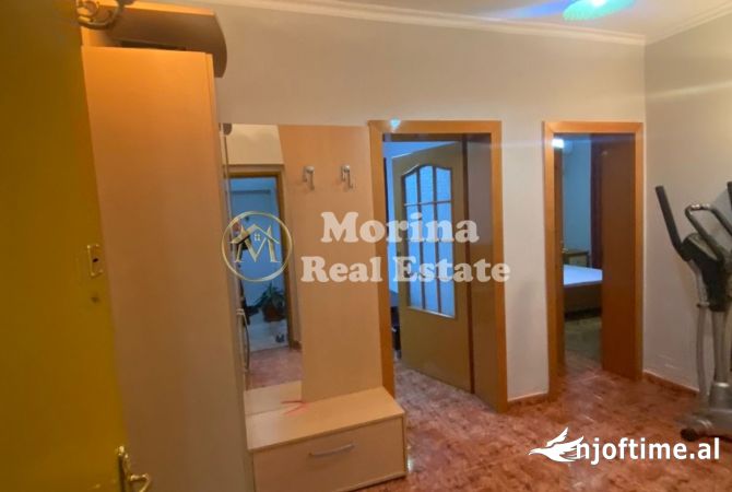 Shtepi ne shitje Apartament ne Tirane, 3+1, Mobilimi E mobiluar, Pagesa 140,000  Euro.
