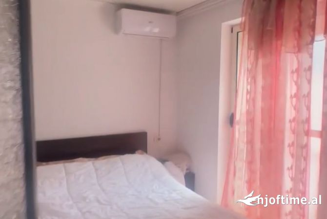 Shtepi me qera Apartament ne Tirane, 1+1, Mobilimi E mobiluar, Pagesa 400  Euro.