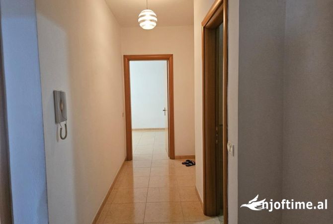 Shtepi me qera 2+1 ne Tirane - 500 Euro