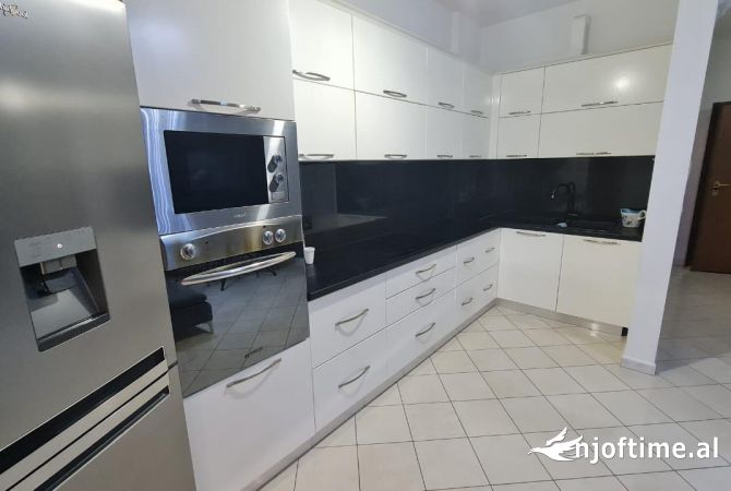 Casa in affitto 2+1 a Tirana - 700 Euro