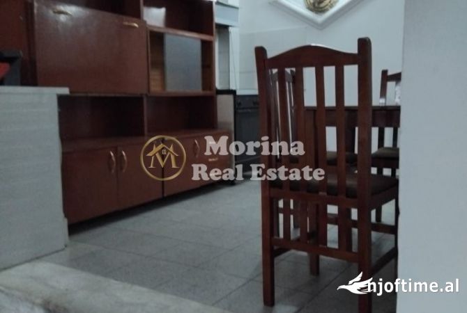 Shtepi me qera 2+1 ne Tirane - 450 Euro