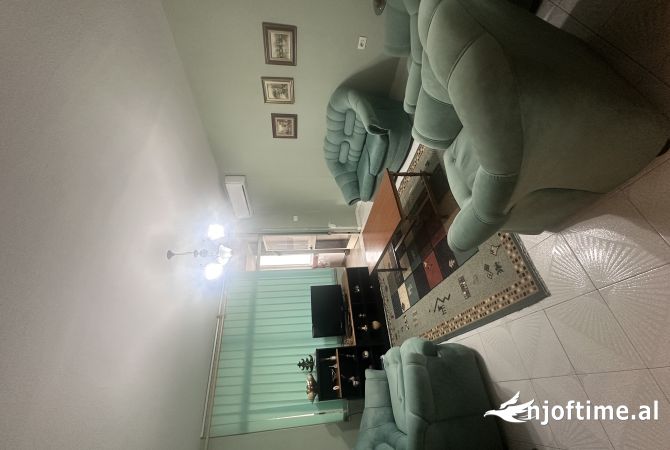 Shtepi me qera 1+1 ne Tirane - 800 Euro