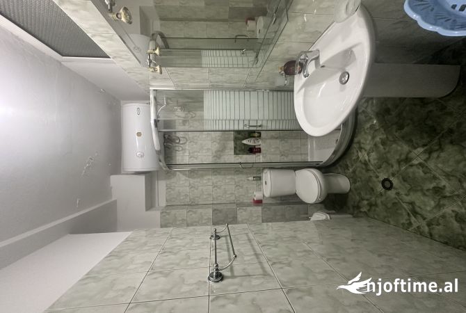 Shtepi me qera Apartament ne Tirane, 1+1, Mobilimi E mobiluar, Pagesa 800  Euro.