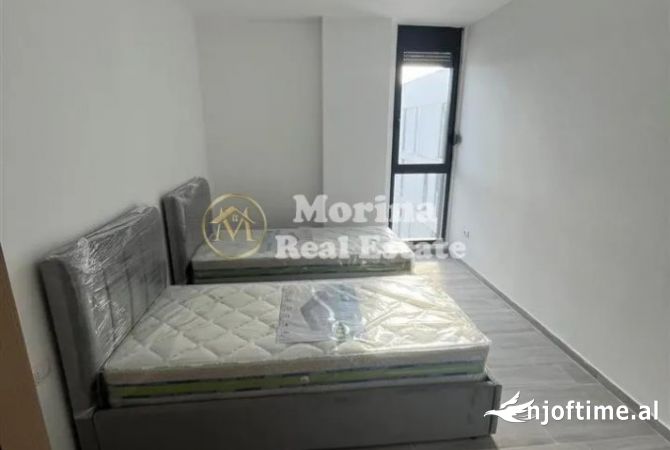 Shtepi me qera 2+1 ne Tirane - 400 Euro