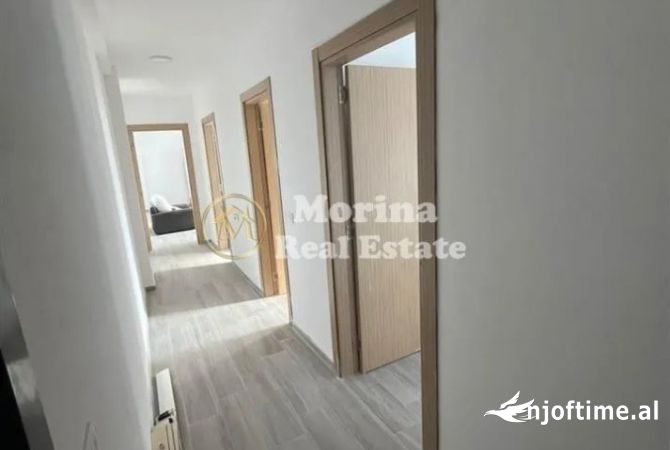 Shtepi me qera Apartament ne Tirane, 2+1, Mobilimi Pjeserisht e mobiluar, Pagesa 400  Euro.