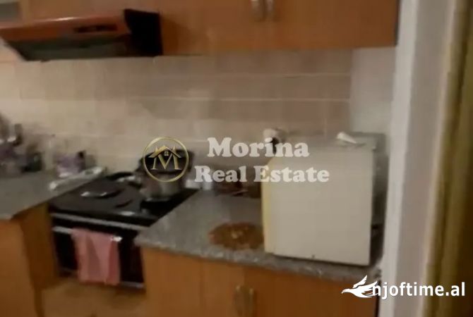 Shtepi me qera Shtepi Private ne Tirane, 2+1, Mobilimi E mobiluar, Pagesa 360  Euro.